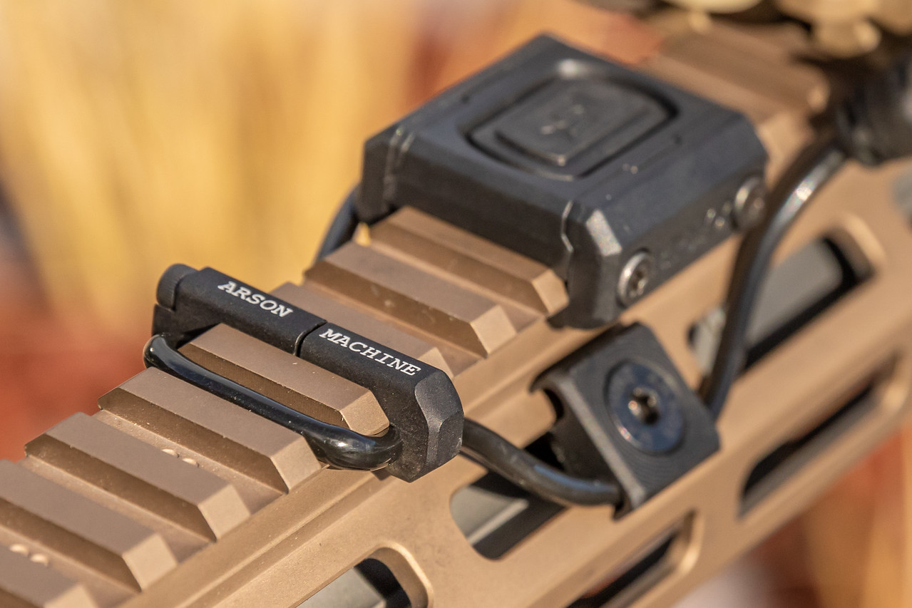 케이블 클립 마운트 (클립 3개 1세트)